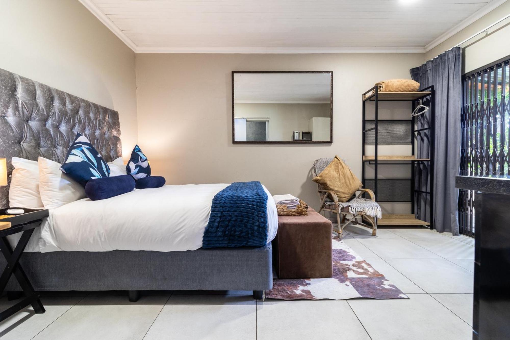 Bosveld In Die Stad 2 Guesthouse Alberton Eksteriør bilde